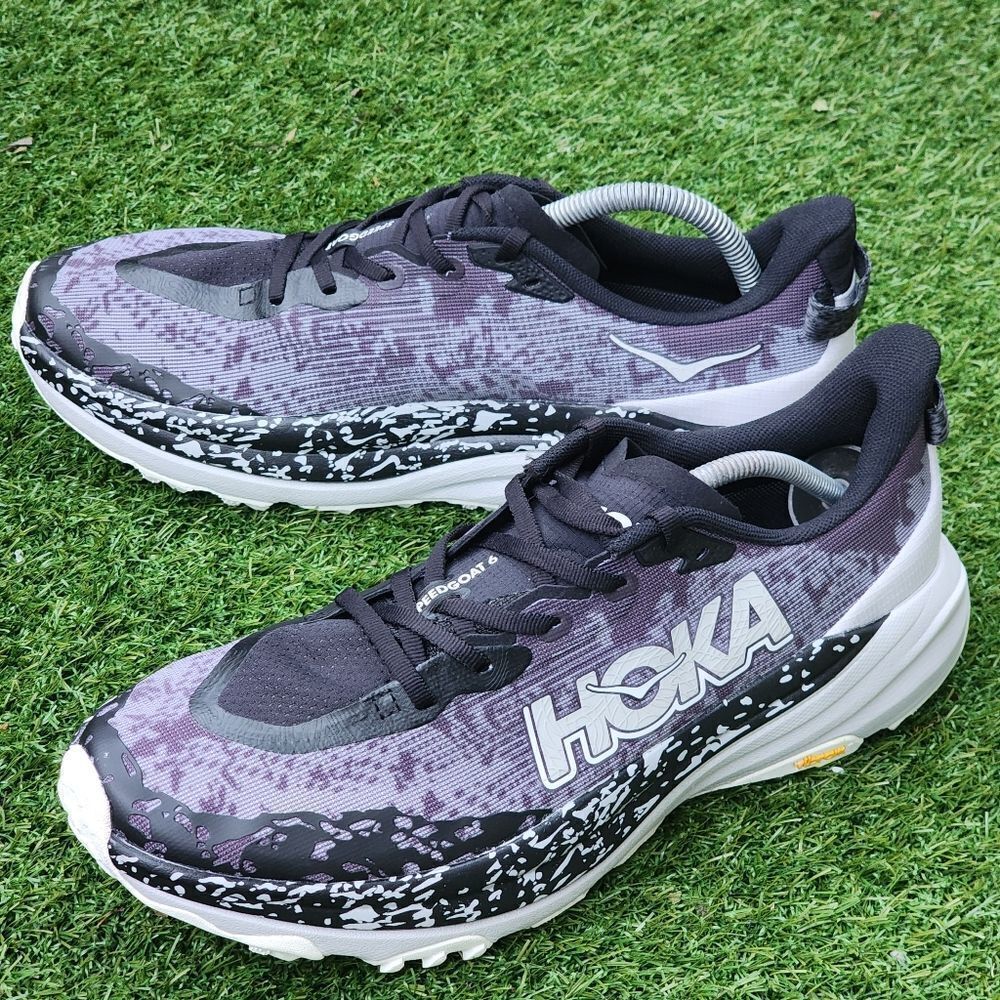HOKA SPEEDGOAT 6 - Mens Sneakers - SIZE 10D